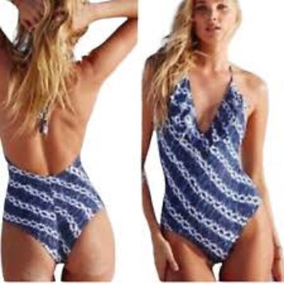 Victoria's Secret Swim Halter Top One Piece Tie Dye Swimsuit - Picture 1 of 10